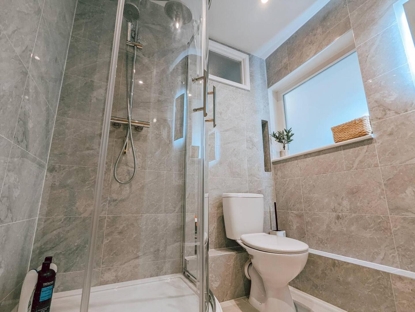 The Springwell Apartment Near Farringdon Londra Esterno foto